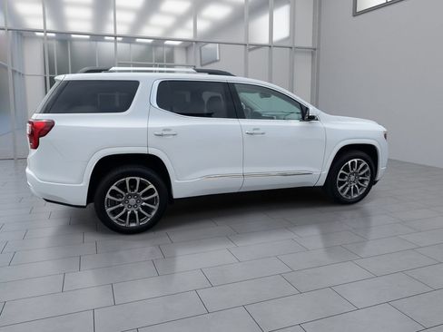Used 2023 GMC Acadia Denali FWD image 9