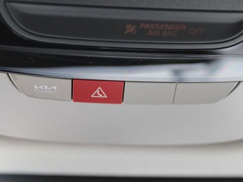 New 2026 Kia Sportage EX image 50