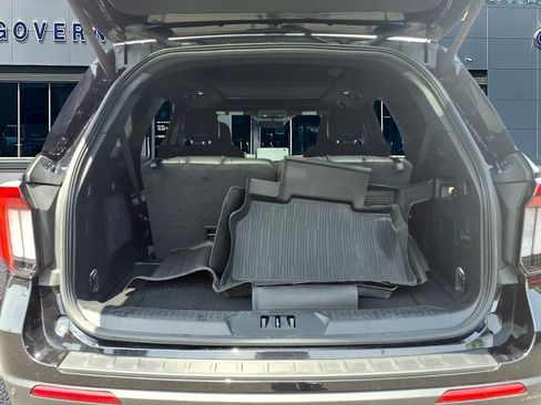 Used 2025 Ford Explorer ST AWD/4WD image 20