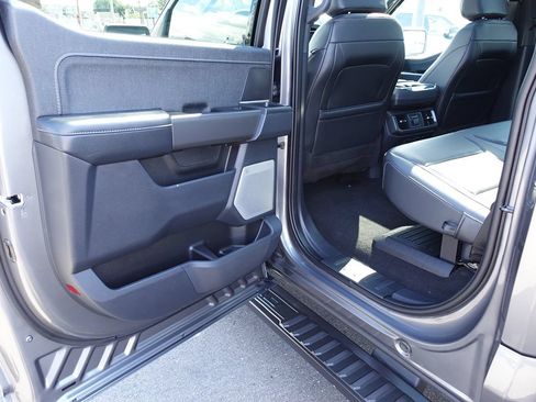 Used 2024 Ford F150 Lariat w/ Equipment Group 502A High AWD/4WD image 23
