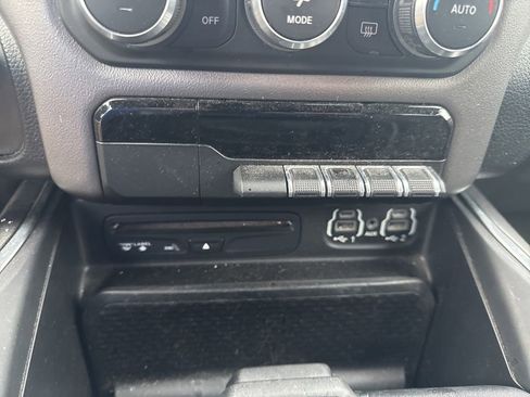 Used 2019 RAM 1500 Big Horn image 21