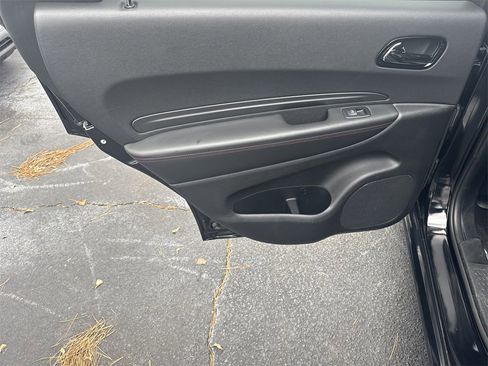 Used 2024 Dodge Durango GT image 21