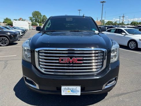 Certified 2018 GMC Yukon SLT w/ Premium Edition AWD/4WD image 2