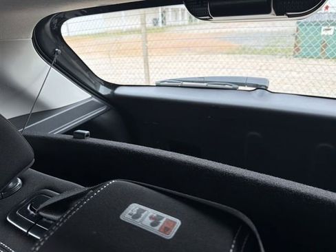 Used 2025 Hyundai Venue SEL FWD image 20