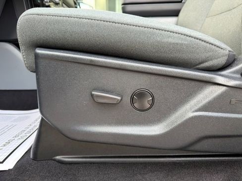 Used 2025 Ford F150 XLT w/ Equipment Group 301A Standard image 19