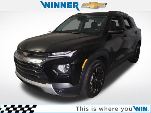 Used 2023 Chevrolet TrailBlazer LT w/ Convenience Package image 1