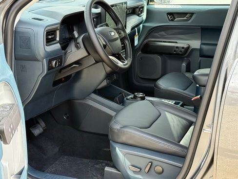 New 2026 Ford Maverick Lariat w/ Black Appearance Package AWD/4WD image 5