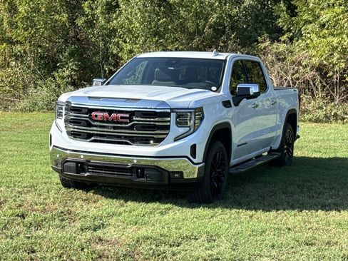 New 2026 GMC Sierra 1500 SLT w/ SLT Premium Plus Package AWD/4WD image 12
