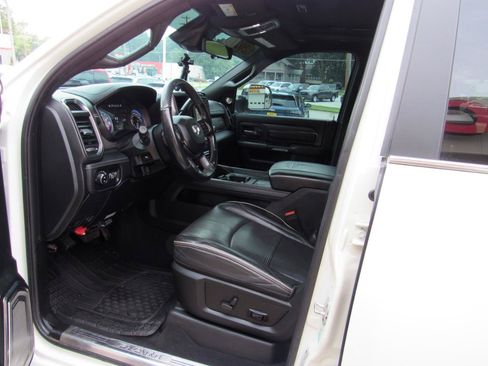 Used 2021 RAM 3500 Limited AWD/4WD image 17