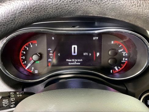 Used 2017 Dodge Durango SXT w/ 3rd Row Seating Group image 29