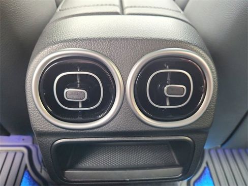 Used 2023 Mercedes-Benz C 300 Sedan image 22