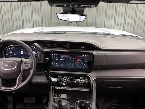 Used 2026 GMC Sierra 1500 AT4X AWD/4WD image 44