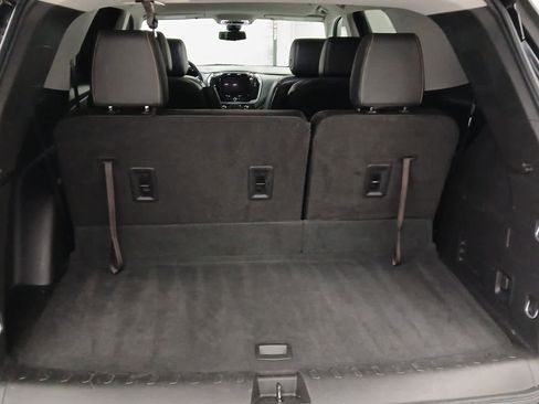 Used 2019 Chevrolet Traverse RS image 6