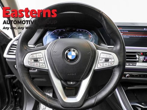 Used 2022 BMW X7 xDrive40i w/ Premium Package AWD/4WD image 10