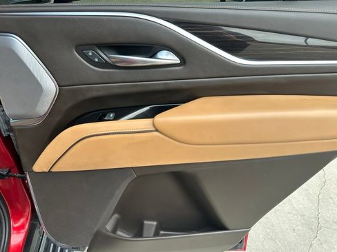 Certified 2022 Cadillac Escalade Sport w/ Touring Package AWD/4WD image 27