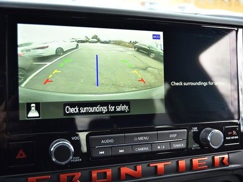 Certified 2025 Nissan Frontier PRO-4X w/ Pro Convenience Package image 18