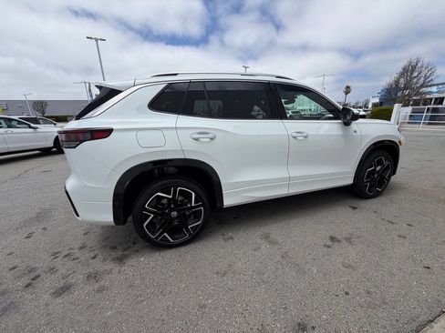 New 2026 Volkswagen Tiguan SEL R-Line AWD/4WD image 7