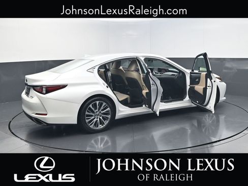 Used 2019 Lexus ES 350 image 31