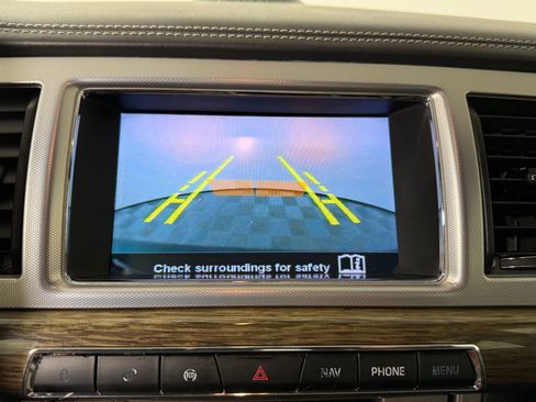 Used 2015 Jaguar XF Supercharged image 26