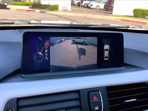 Used 2014 BMW 320i Sedan image 26