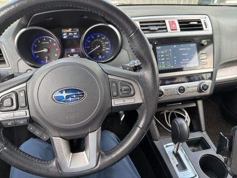 Used 2015 Subaru Outback 2.5i Premium image 10