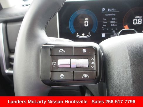 Used 2025 Hyundai Santa Fe SEL FWD image 25