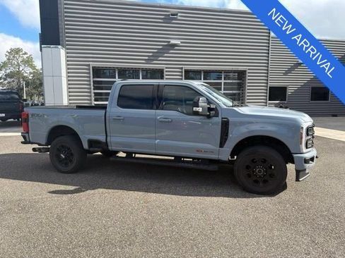Used 2024 Ford F250 Lariat w/ Lariat Ultimate Package AWD/4WD image 3
