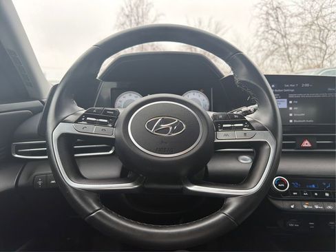 Used 2021 Hyundai Elantra SEL w/ Convenience + Premium Package image 19