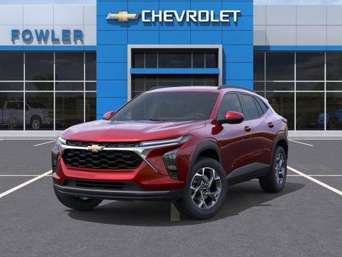 New 2026 Chevrolet Trax LT w/ Driver Confidence Package FWD image 6