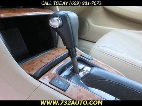Used 2004 Honda Accord EX image 13