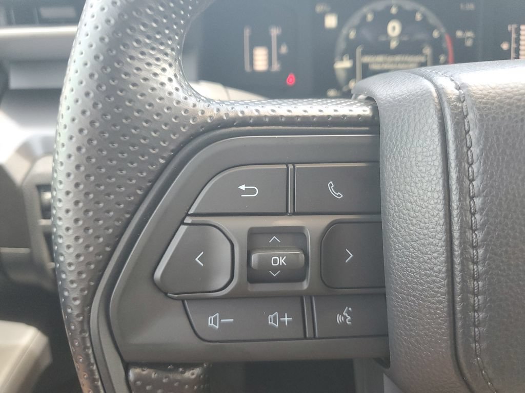 Used 2026 Toyota Tacoma SR5 RWD image 19