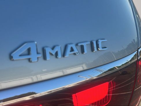 Used 2025 Mercedes-Benz GLS 450 4MATIC image 14