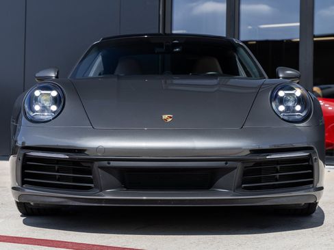 Certified 2024 Porsche 911 Carrera image 8