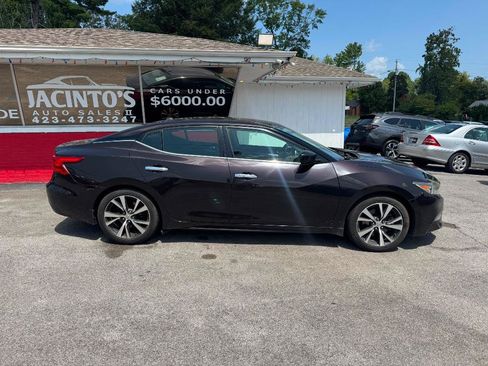 Used 2017 Nissan Maxima 3.5 S FWD image 2