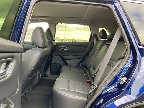 New 2026 Nissan Rogue Platinum w/ Platinum Premium Package image 15