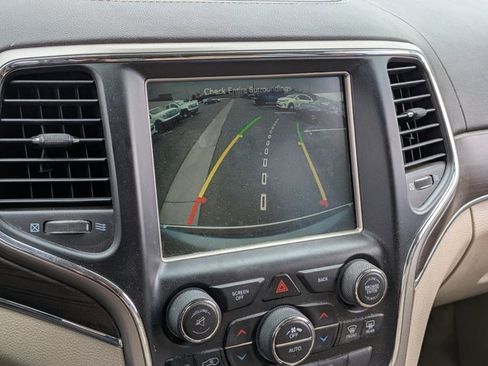 Used 2015 Jeep Grand Cherokee Overland w/ Advanced Technology Group image 10