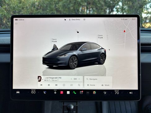 Used 2024 Tesla Model 3 Long Range image 10