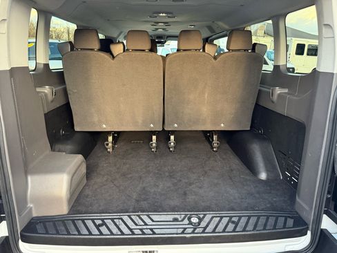 Used 2021 Ford Transit 350 XLT image 19