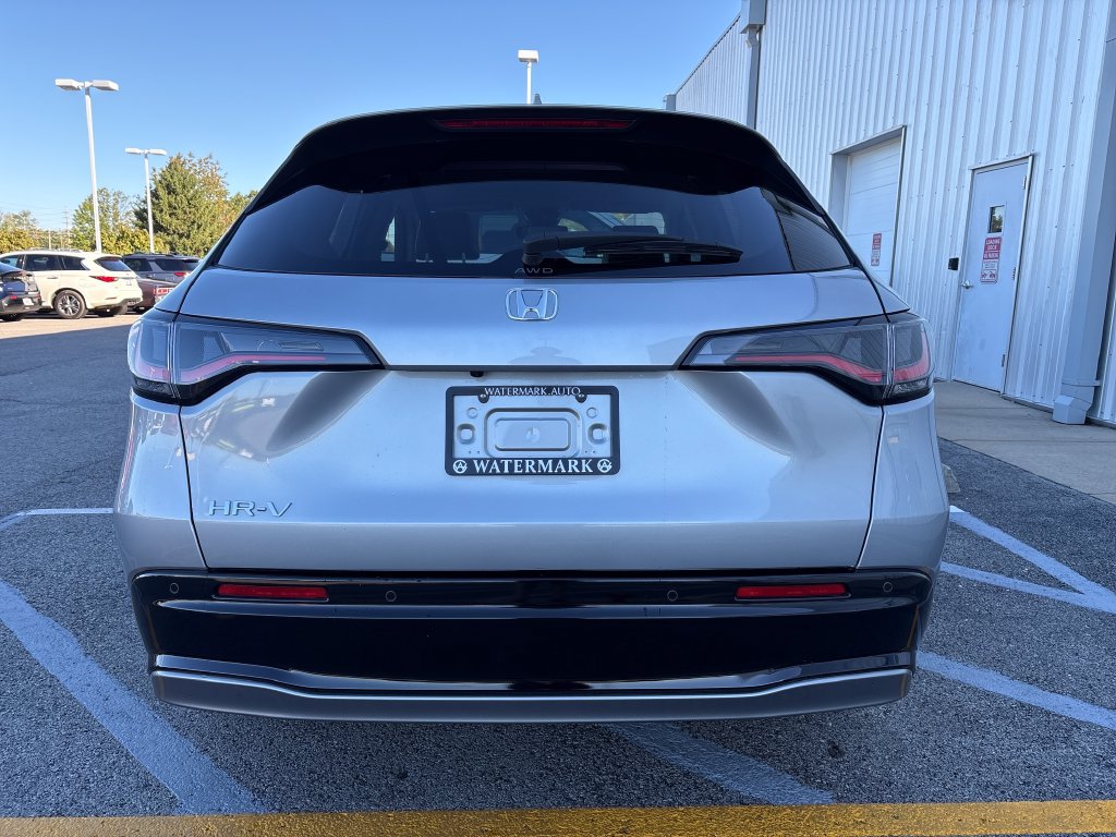 Used 2025 Honda HR-V EX-L image 4