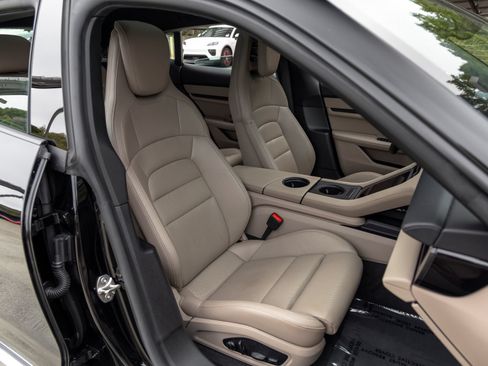 Certified 2022 Porsche Taycan 4 Cross Turismo AWD/4WD image 55