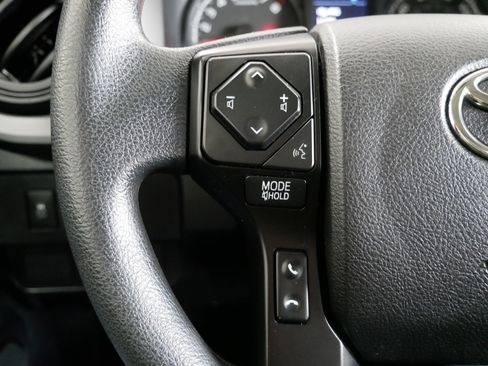 Certified 2022 Toyota Tacoma SR image 27