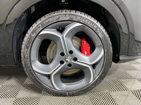 New 2026 Alfa Romeo Tonale w/ Quick Order Package 23H Volce image 5