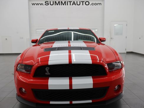 Used 2011 Ford Mustang Shelby GT500 RWD image 19