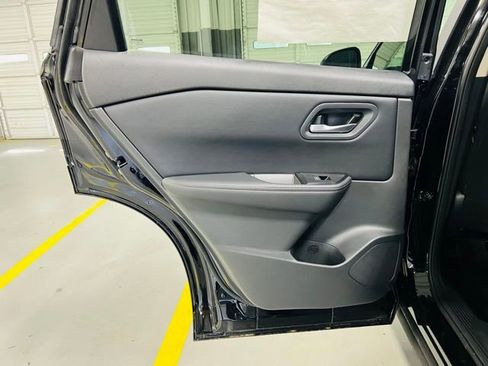 New 2026 Nissan Rogue SV FWD image 24