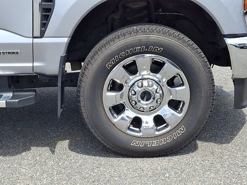 Certified 2024 Ford F250 Lariat w/ Chrome Package AWD/4WD image 8