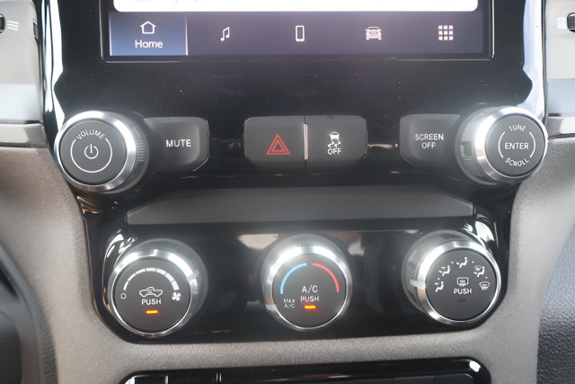 New 2026 RAM 3500 Tradesman w/ Chrome Appearance Group A AWD/4WD image 14