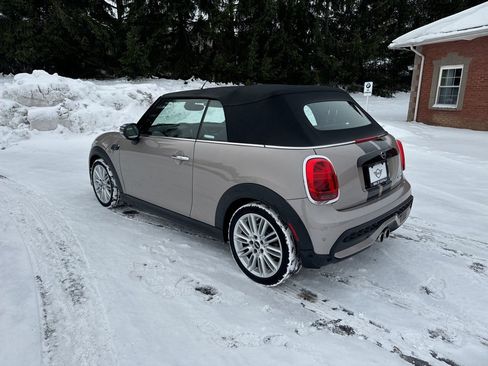 Used 2024 MINI Cooper S image 3