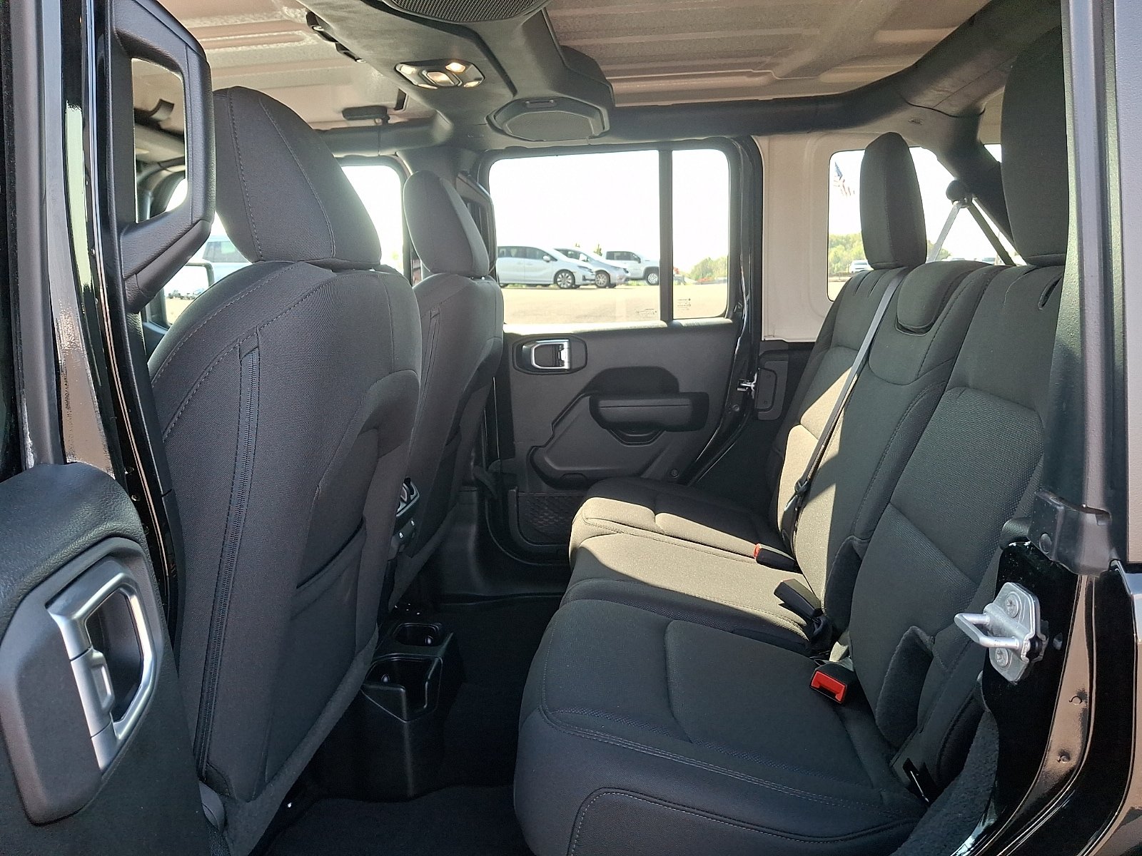 Used 2023 Jeep Wrangler Unlimited Sport AWD/4WD image 10