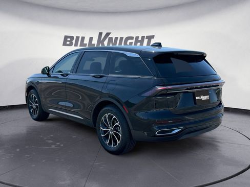 New 2026 Lincoln Nautilus Premier AWD/4WD image 3