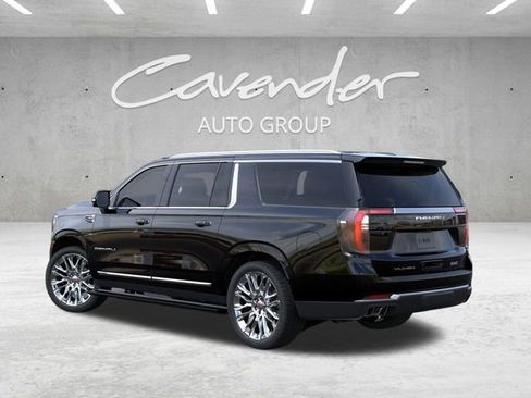 New 2026 GMC Yukon XL Denali w/ Denali Reserve Package AWD/4WD image 3